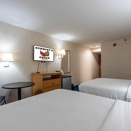 Schmidt'S Creek Hotel 欧塞奇湾泳滩 外观 照片